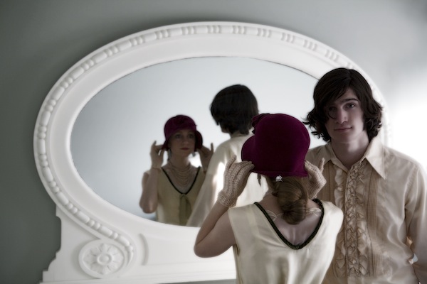The Pleasants in a mirror
